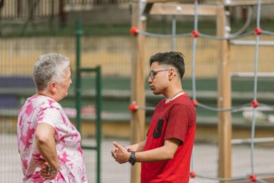como el refuerzo puede ayudar en la integracion social