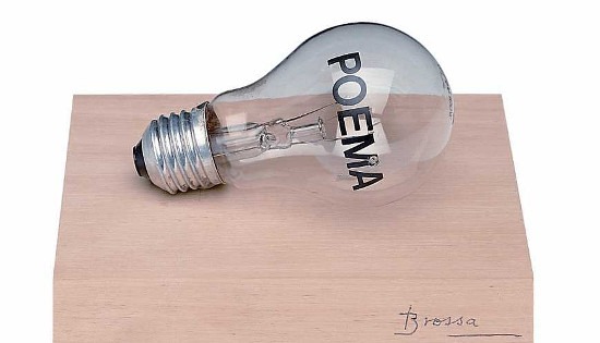 como se pueden usar los objetos cotidianos en poesia