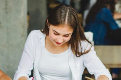 fomentar la influencia positiva en la educacion actual