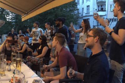 hacer amigos en alemania consejos para conquistar la amistad teutona