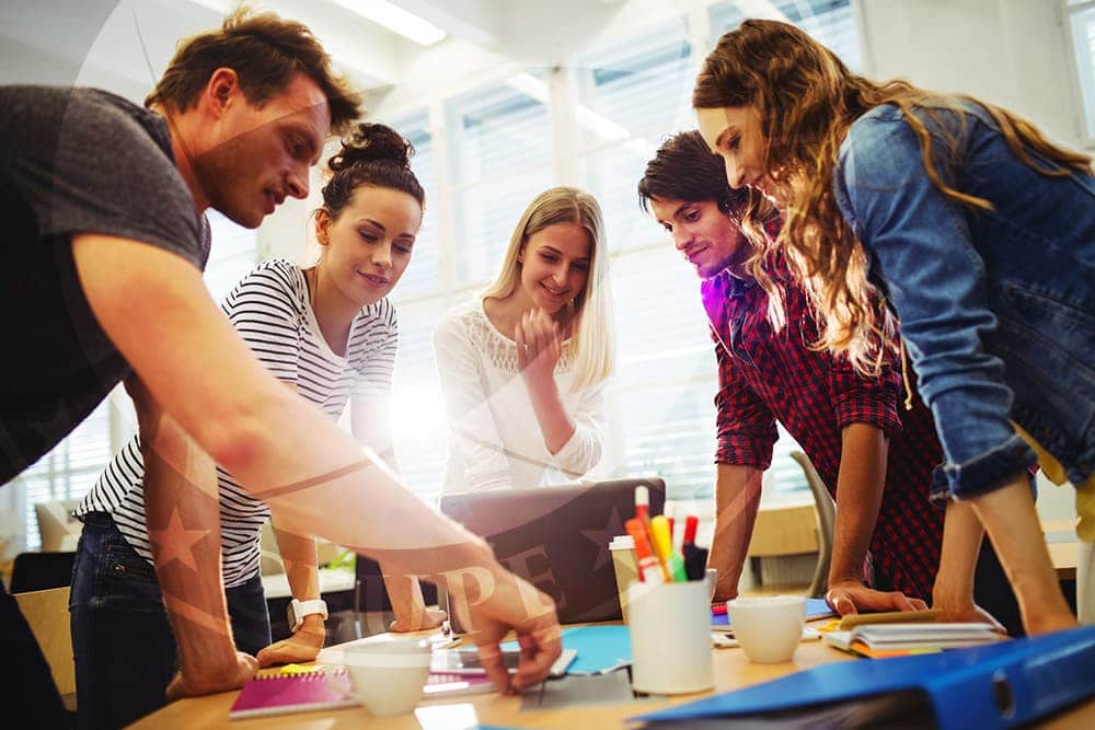 Influencia de la comunicación en la motivación de empleados 1 influencia de la comunicacion en la motivacion de empleados