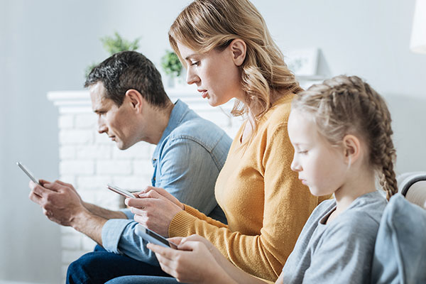 Influencia de las redes sociales en la vida cotidiana y relaciones 1 influencia de las redes sociales en la vida cotidiana y relaciones