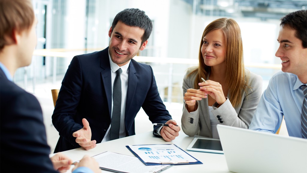 la influencia de la gratitud en decisiones grupales