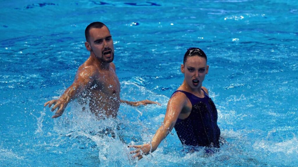 como se abordan los problemas de genero en el deporte