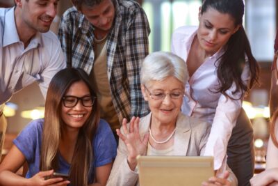 fomentando la conexion intergeneracional crear puentes entre edades