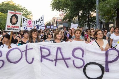 mujeres y su rol en los movimientos sociales actuales