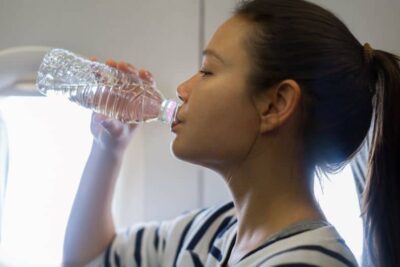 sabes que tipo de agua es mejor llevar en tu proximo viaje